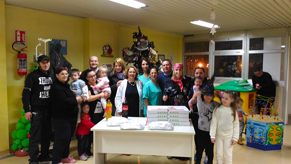 Lamezia, iniziativa dell’Accademia tradizioni popolari Calabresi nel reparto di pediatria