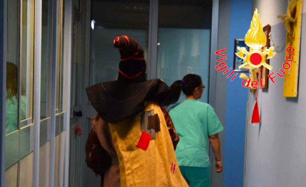 befana-vigili-foto1-2019.jpg
