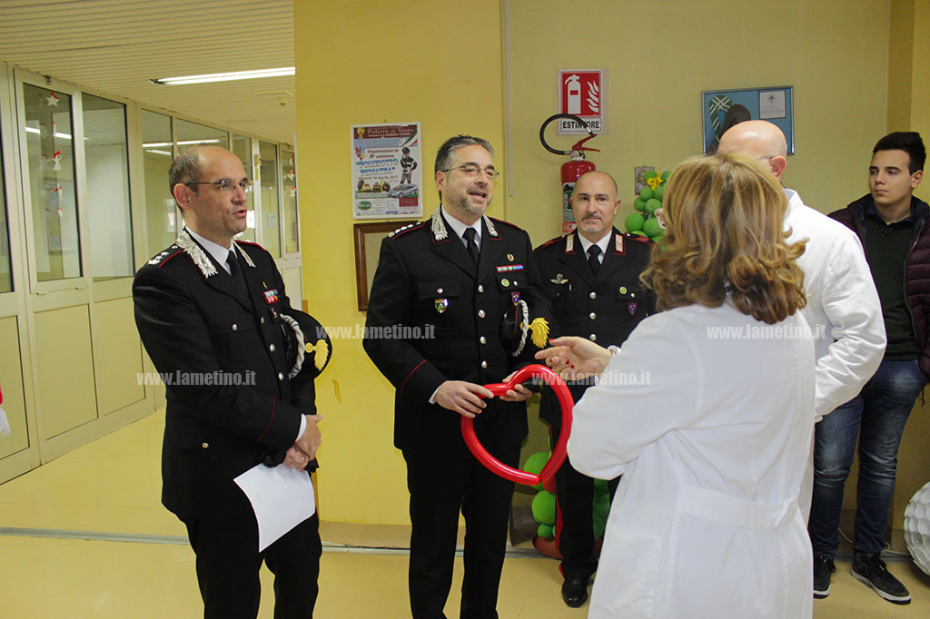 befana_carabinieri_1.jpg