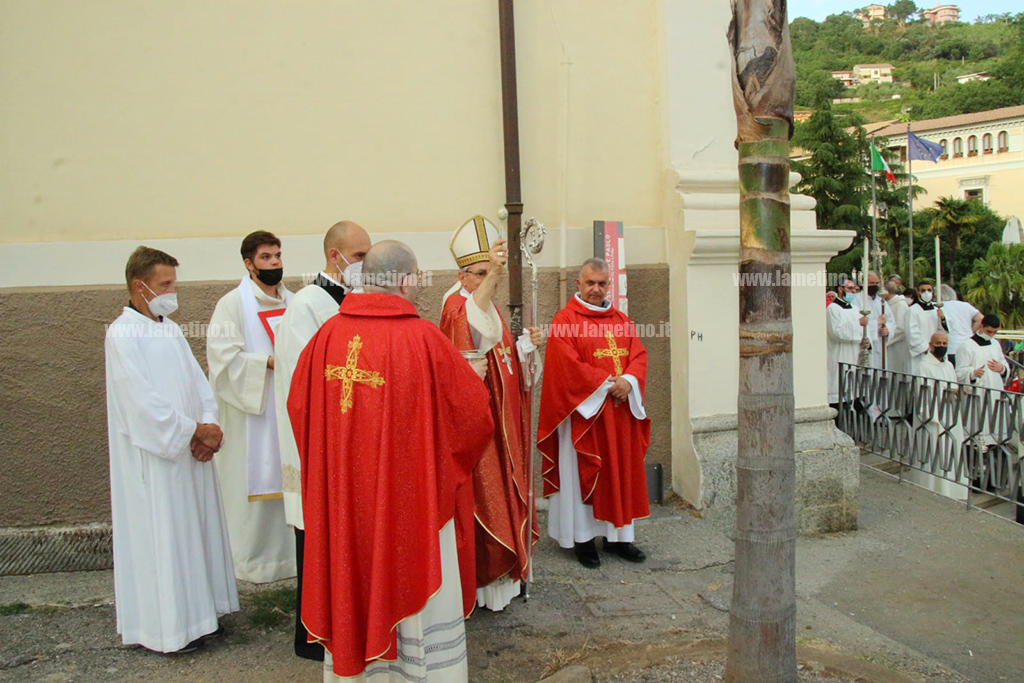 benedizione-alberi-san-pietro-e-paolo-lamezia-2021ba13_4e5b7.jpg