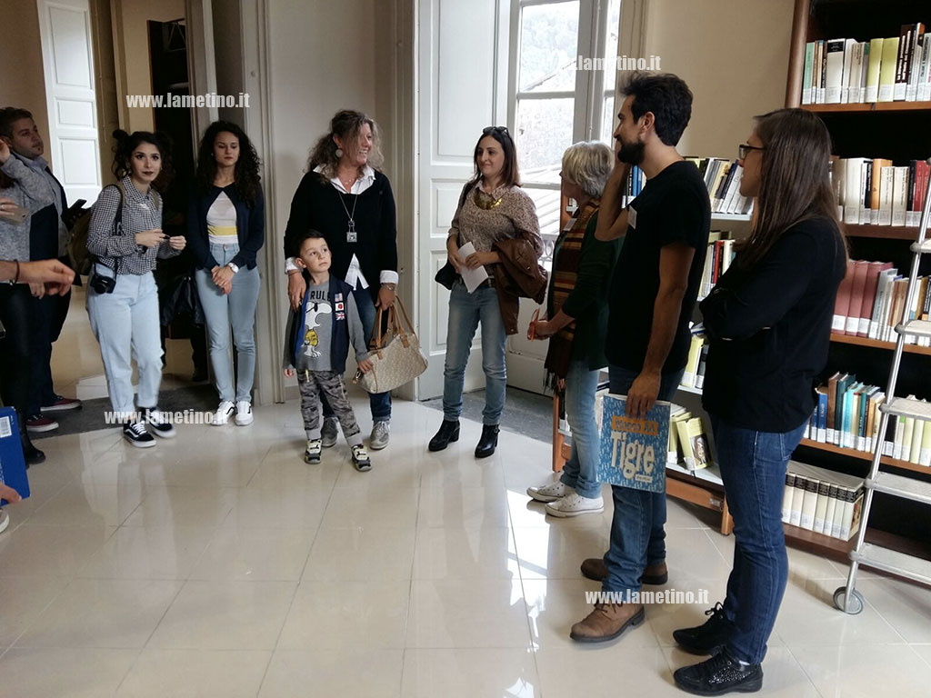 biblio2.jpg