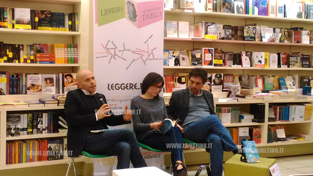 Lamezia, presentato "Il bicchiere mezzo pieno" di Nicola Fiorita e Giancarlo Rafele