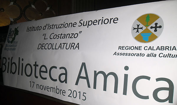 bliblioteca-amica1.jpg