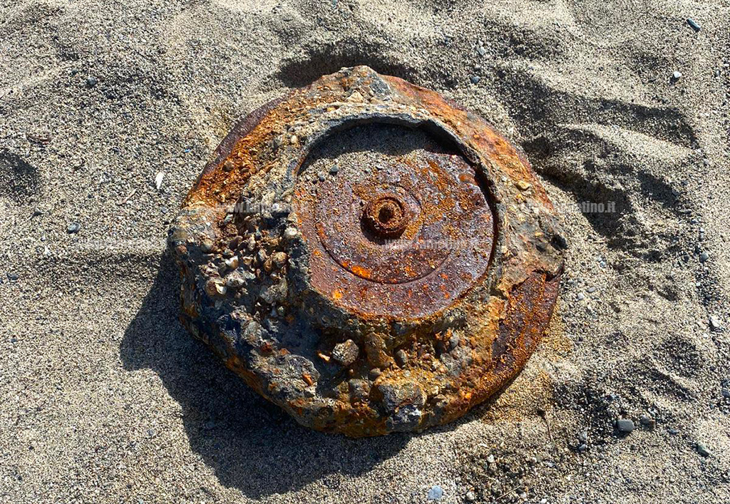 bomba-ineplosa_895ff.jpg
