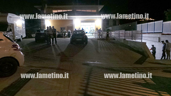 Lamezia: Bomba ad officina in via Scarpino
