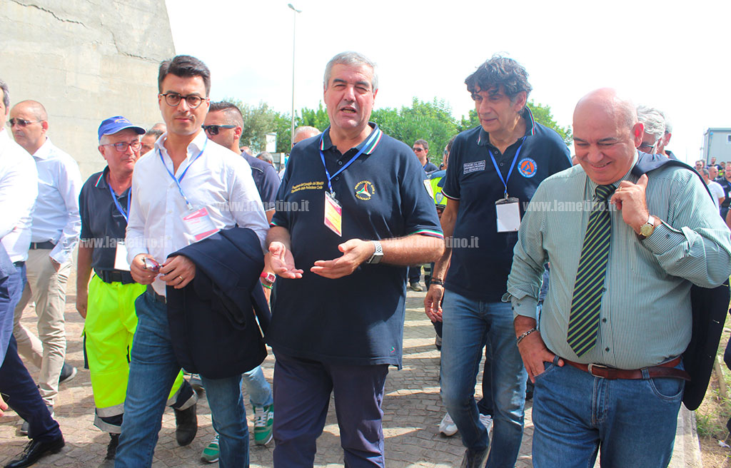 Lamezia, il capo Prociv Borrelli al campo raduno: “Metteremo in piedi un sistema di allerta meteo efficiente” - VIDEO