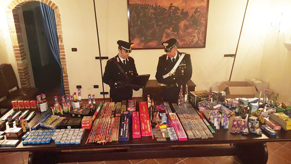 Sequestrati 40 kg di botti illegali a Cosenza, due denunce