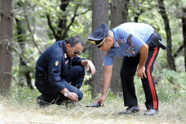 Calabria: Lasciati due proiettili in auto Presidente Parco Aspromonte 