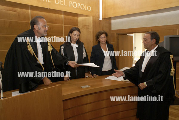 brattoli-insediamento-tribunale Lamezia 19 settembre 2012.jpg
