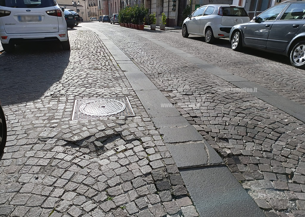 buche-sampietrini-nicastrod3ef8c_fac0e.jpg