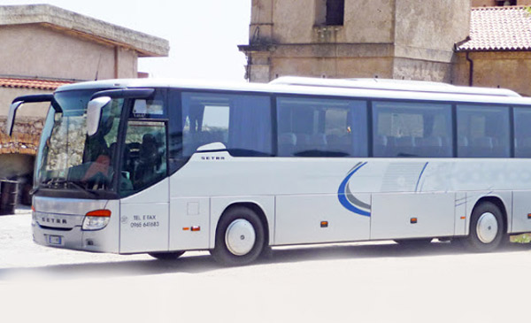 Calabria: Intimidazione a società pullman, reazioni