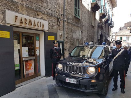 Furti in farmacia nel cosentino, arrestato il responsabile 