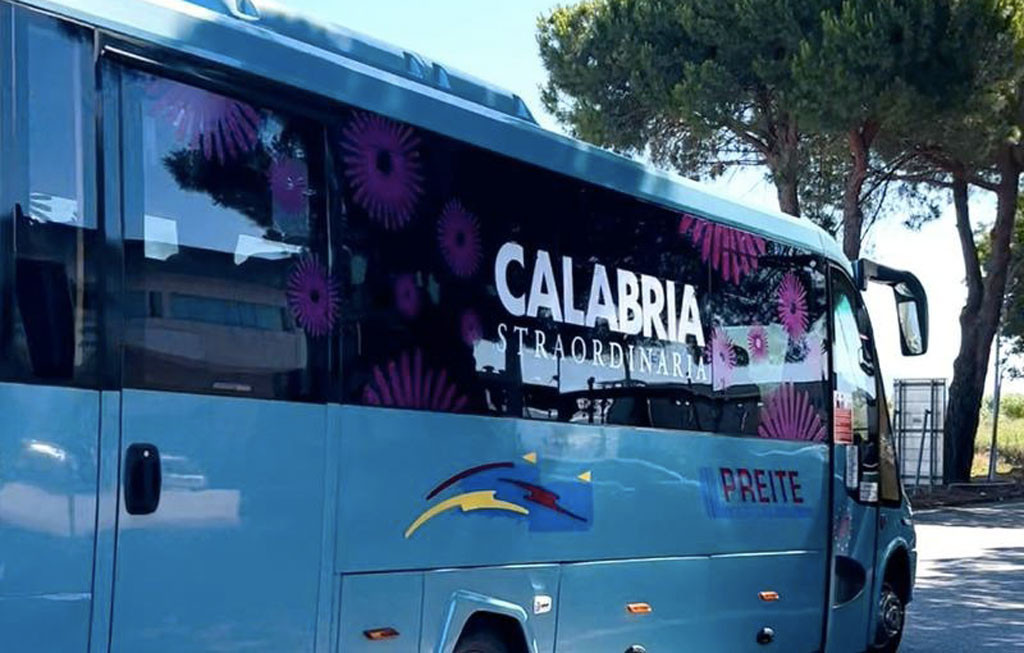 calabia-straordinaria-bus_600db.jpg