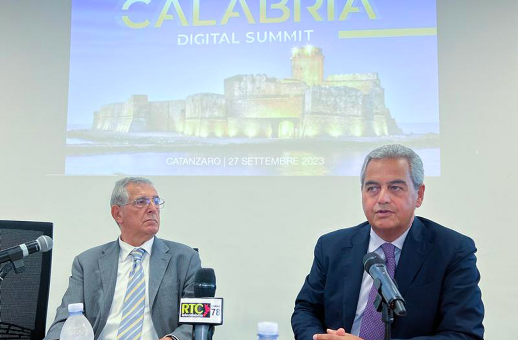calabria-digital-summit_bf9ed.jpg