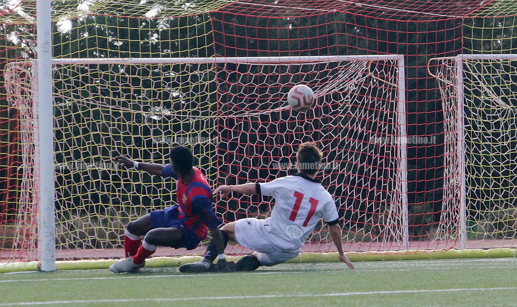 calcio-12012020.jpg