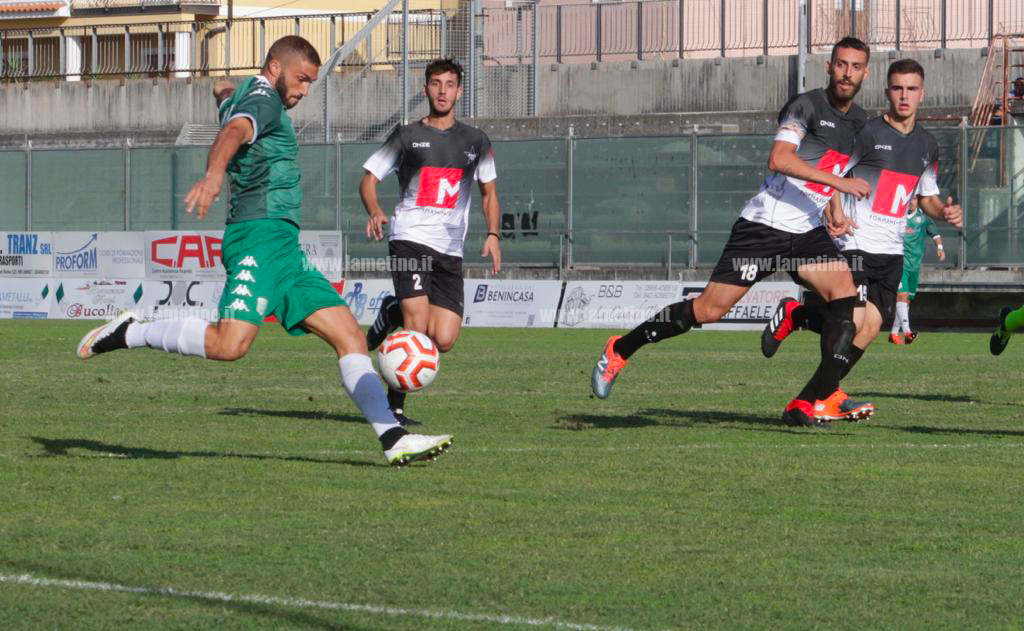 Arriva la prima vittoria della Vigor Lamezia Calcio 1919. Basta un gol di Angotti per mettere ko lo Scalea