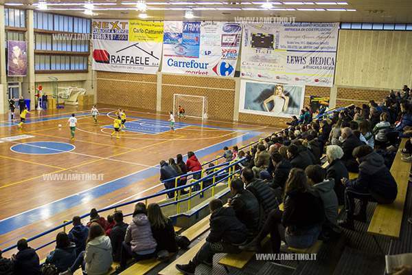 calcioa52103154.jpg