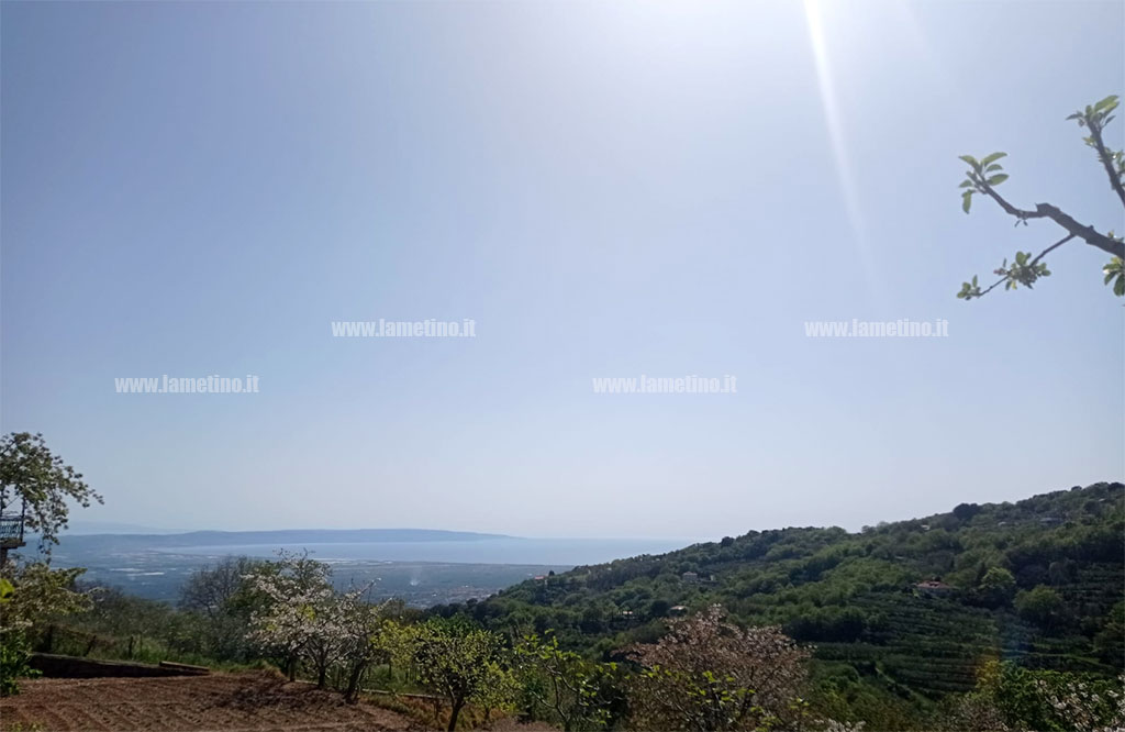 Meteo, arriva l'anticiclone africano: nel weekend caldo quasi estivo in Calabria