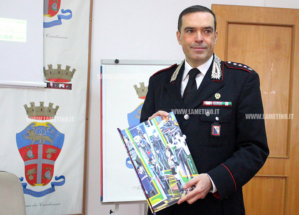 Presentato Calendario Arma dei Carabinieri 2018, dodici artisti per dodici mesi di valori sociali ed etici
