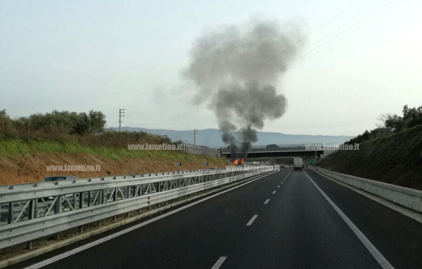 camion-fiamme-a2.jpg