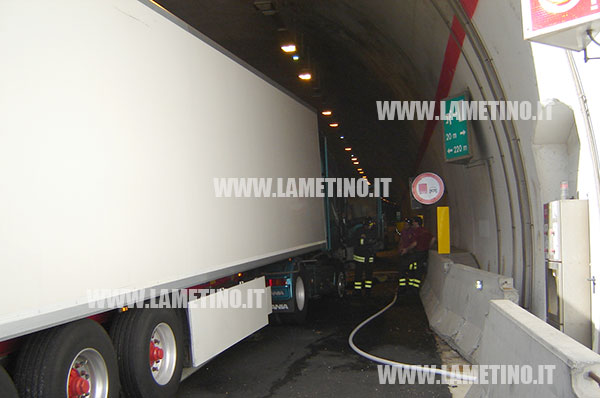 camion_fuoco3.jpg