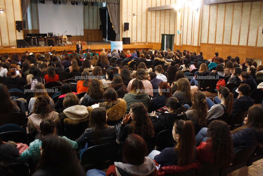 Lamezia, il Sindaco alla Settimana dello Studente al liceo Campanella