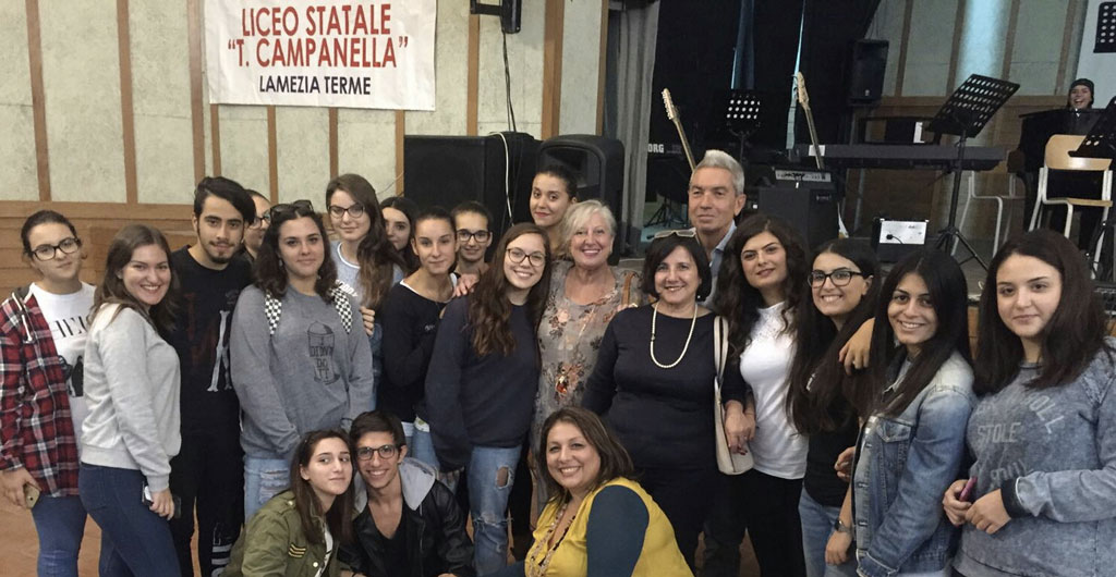 Lamezia, studenti liceo Campanella incontrano giornalista Padellaro