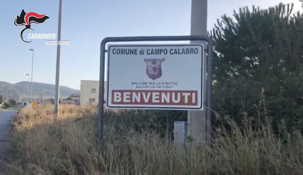 Furto in abitazione, due arresti a Campo Calabro