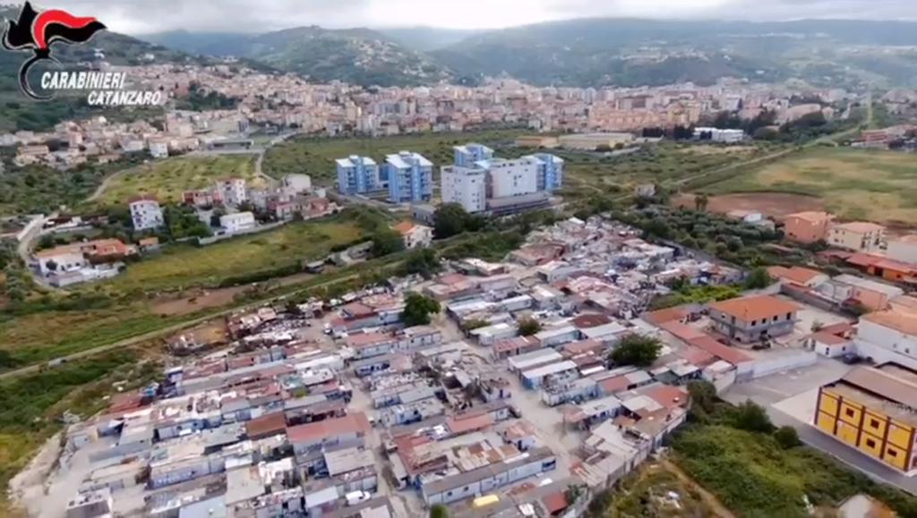 Cgil Area Vasta: "Bonificare Scordovillo e affrontare futuro del campo rom di Lamezia puntando all'integrazione"