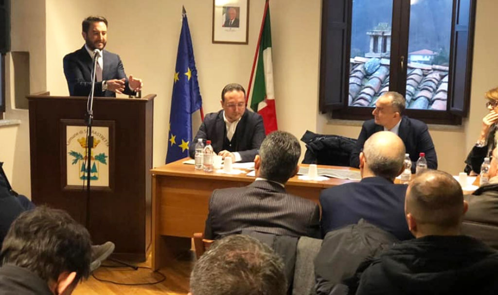 Strada del Medio-Savuto, sopralluogo del viceministro Cancellieri: "Abbiamo una soluzione"