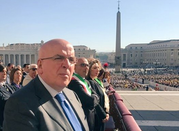 Presidente Oliverio a cerimonia canonizzazione Frate Angelo d'Acri a Roma