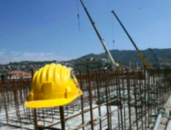Abusivismo edilizio, denunciato imprenditore nel vibonese