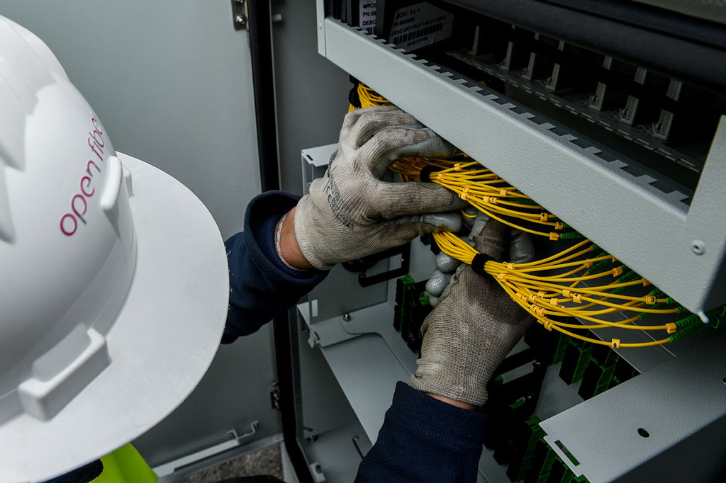 cantieri-fibra-ottica-20_50c46.jpg