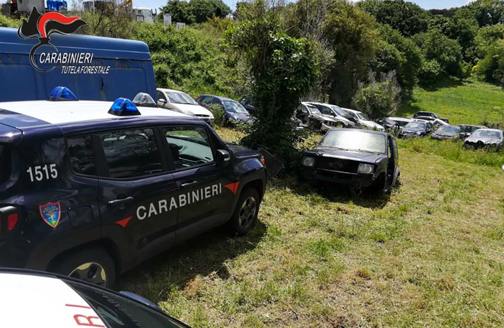 Gestione illecita di rifiuti speciali in area agricola a Maida, una denuncia e zona sequestrata 