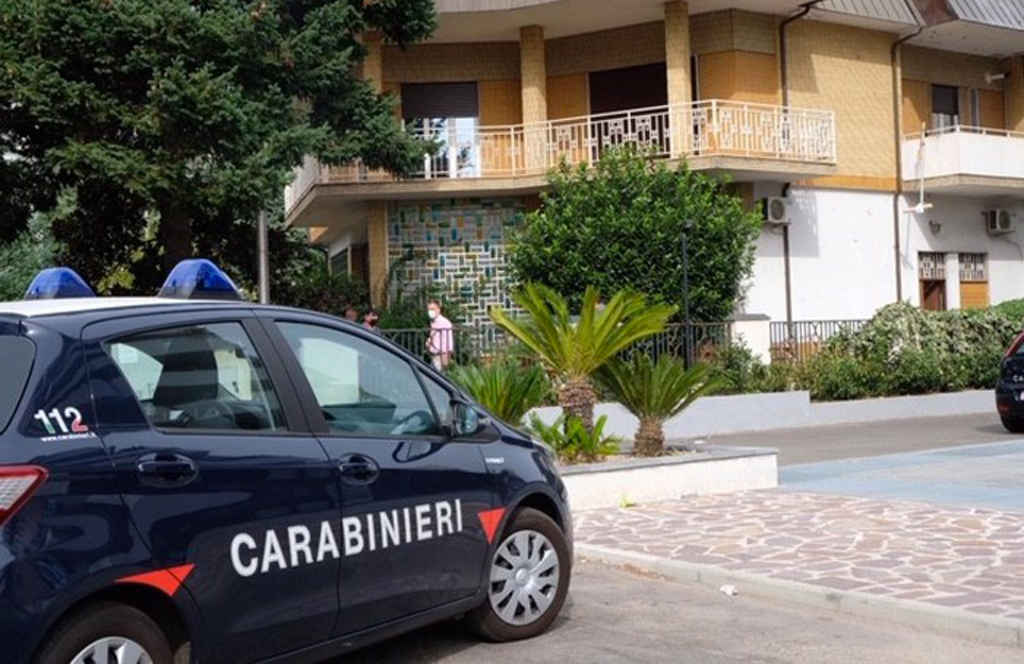 Incidente sul lavoro a Rende, operaio muore colpito da montacarichi