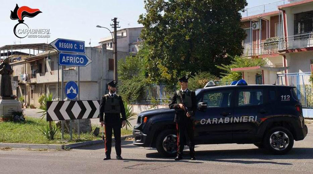 Controllo carabinieri ad Africo, trovata droga nascosta in condomini e case abbandonate