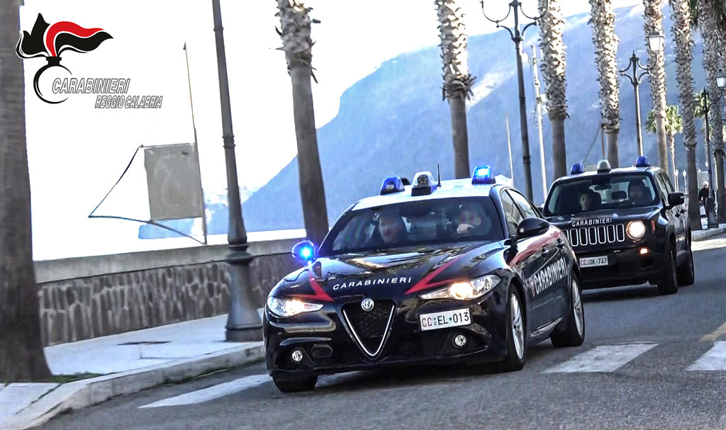 Tentano di truffare anziani a Bagnara Calabra, arrestati due 20enni