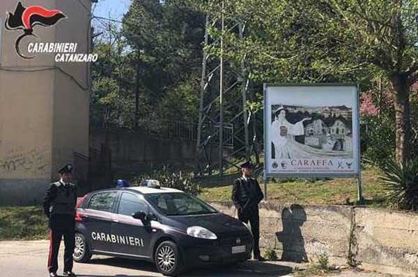 Sorvegliata speciale viola obblighi, arrestata a Settingiano