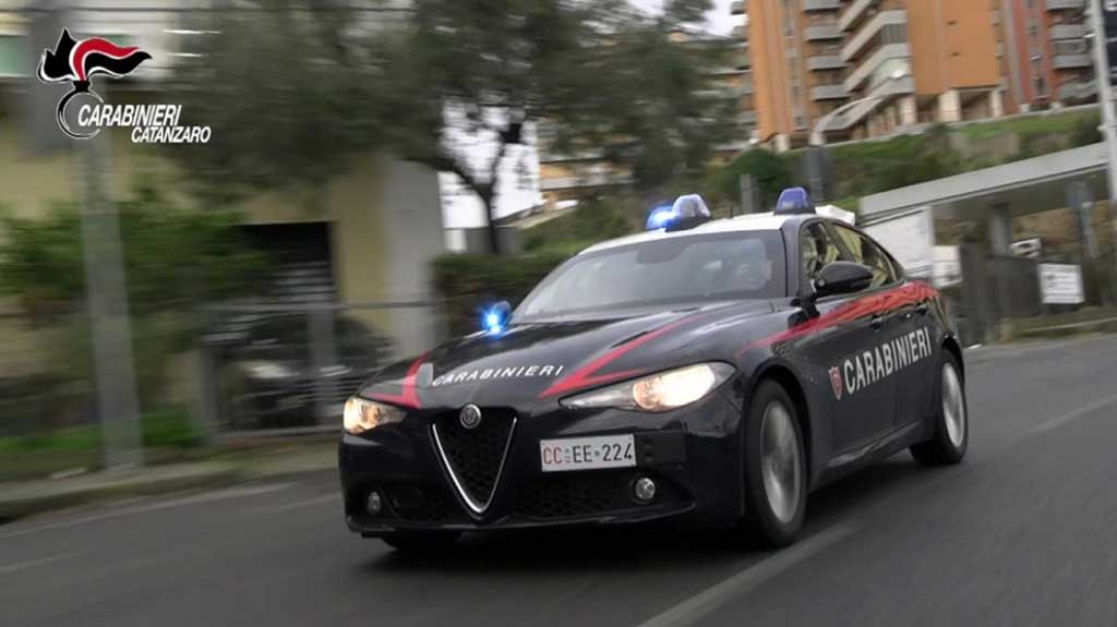 Detenzione e spaccio sostanze stupefacenti, arrestato uomo a Borgia