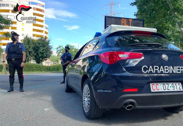 Occupa un'abitazione, arrestato 40enne dai carabinieri a Cosenza