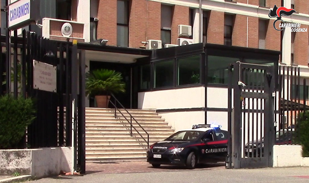 Rocambolesco inseguimento tra le vie di Cosenza, arrestato 29enne