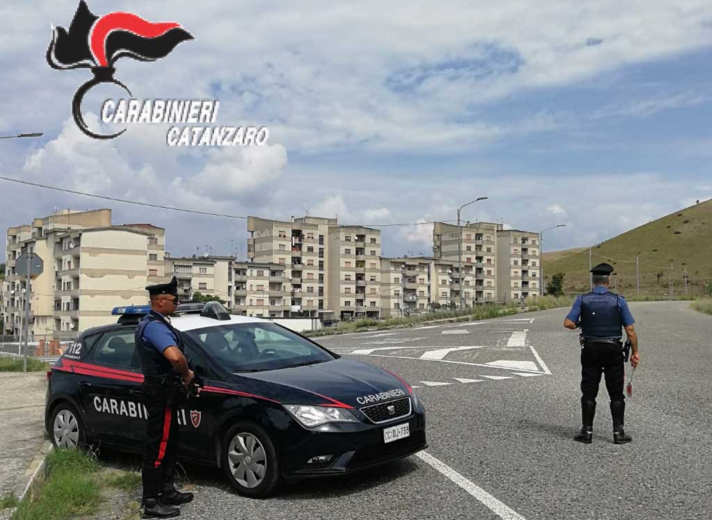 Servizio coordinato dei carabinieri nel catanzarese: 5 denunce
