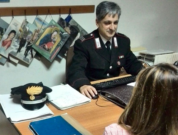 Stalking: molestava telefonicamente donna, arrestato 