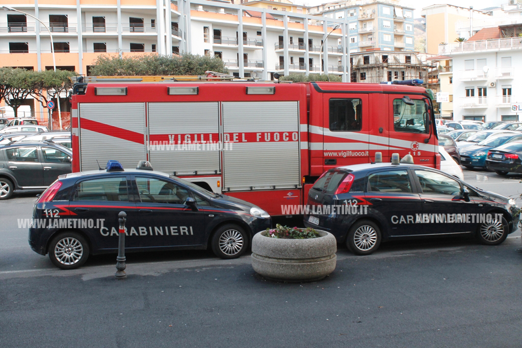 Lamezia, dipendente tribunale rimane bloccata in ascensore. Intervengono vigili del fuoco