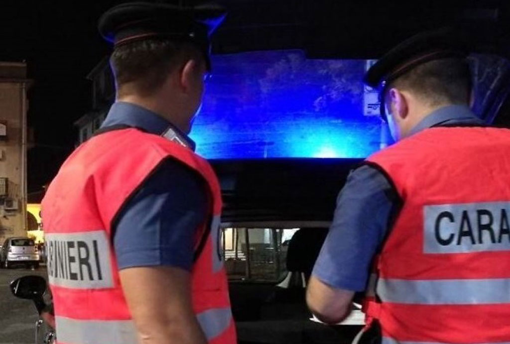 Controlli carabinieri sul litorale Catanzarese, denunce per guida in stato di ebbrezza e sequestri di droga