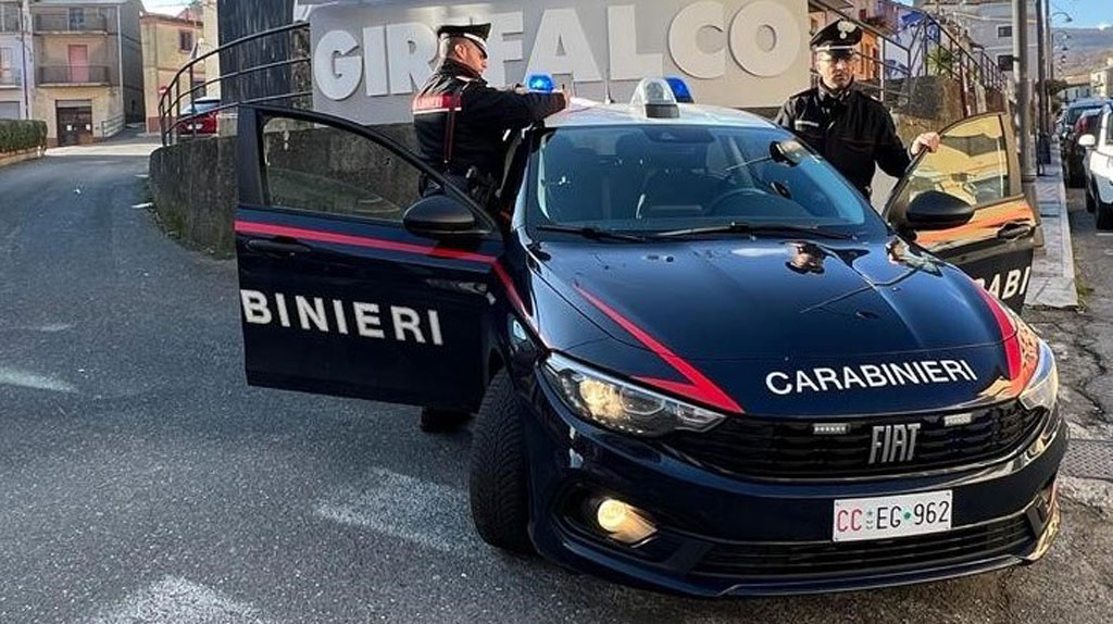 carabinieri-girifalco_feb5a.jpg