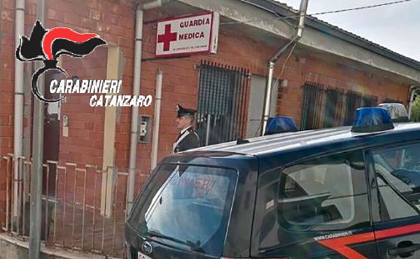 carabinieri-guardia-medica.jpg