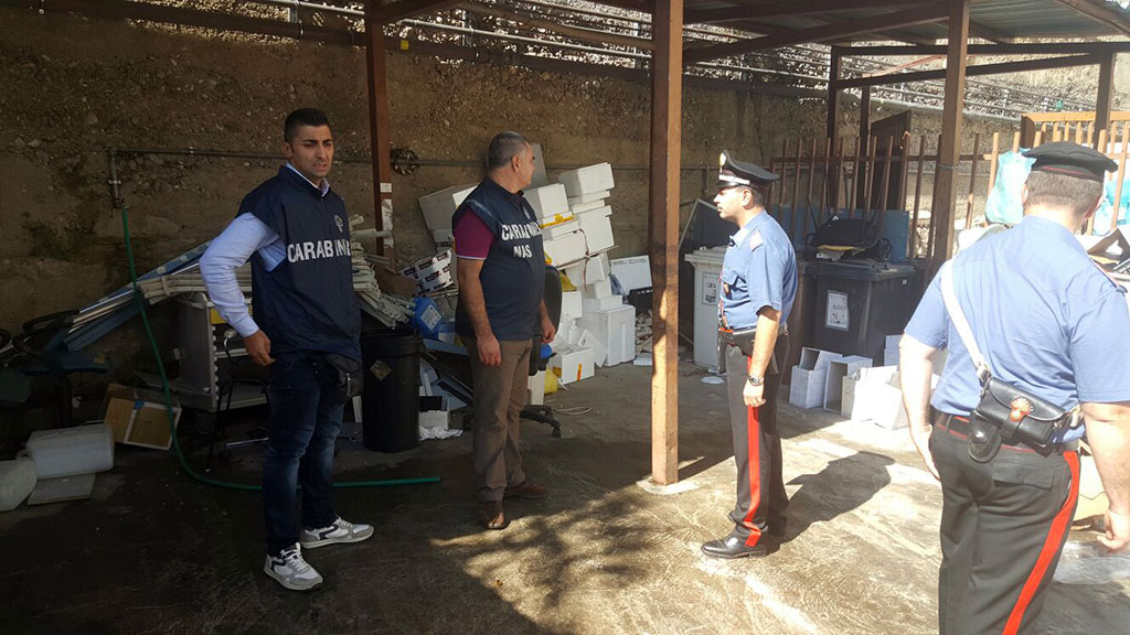Blitz dei Noe in ospedale Cosenza, controlli in area stoccaggio rifiuti