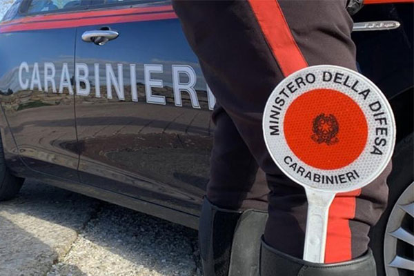 Tentato omicidio alla Vigilia di Natale, indagati due giovani a Cirò Marina