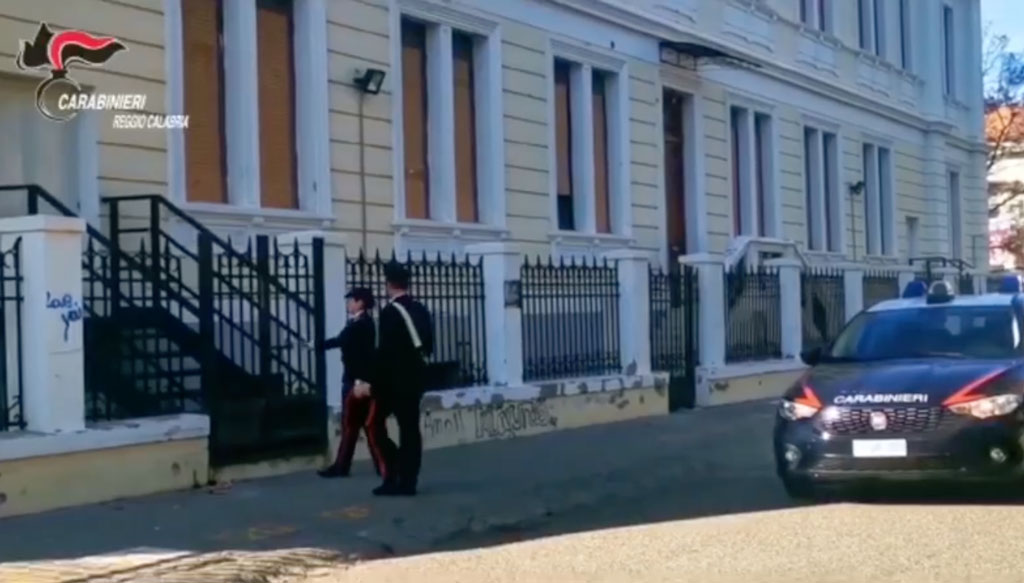 Abuso su una minore, arrestato 55enne reggino 